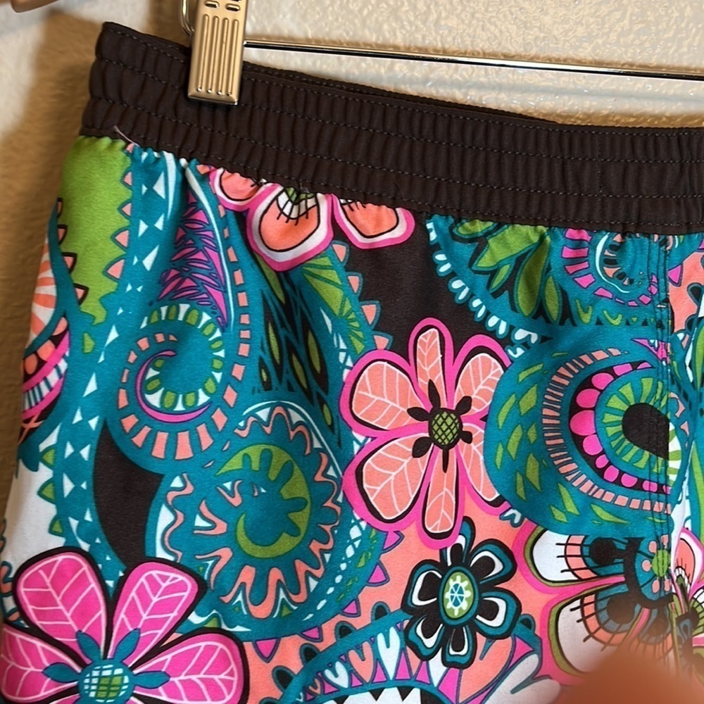 OLD Navy Floral Paisley Shorts - Picture 8 of 13
